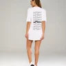 Camiseta Over Carol Branca / Preto InMoov