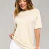 Camiseta Over Carol Off White / Branco Jesus