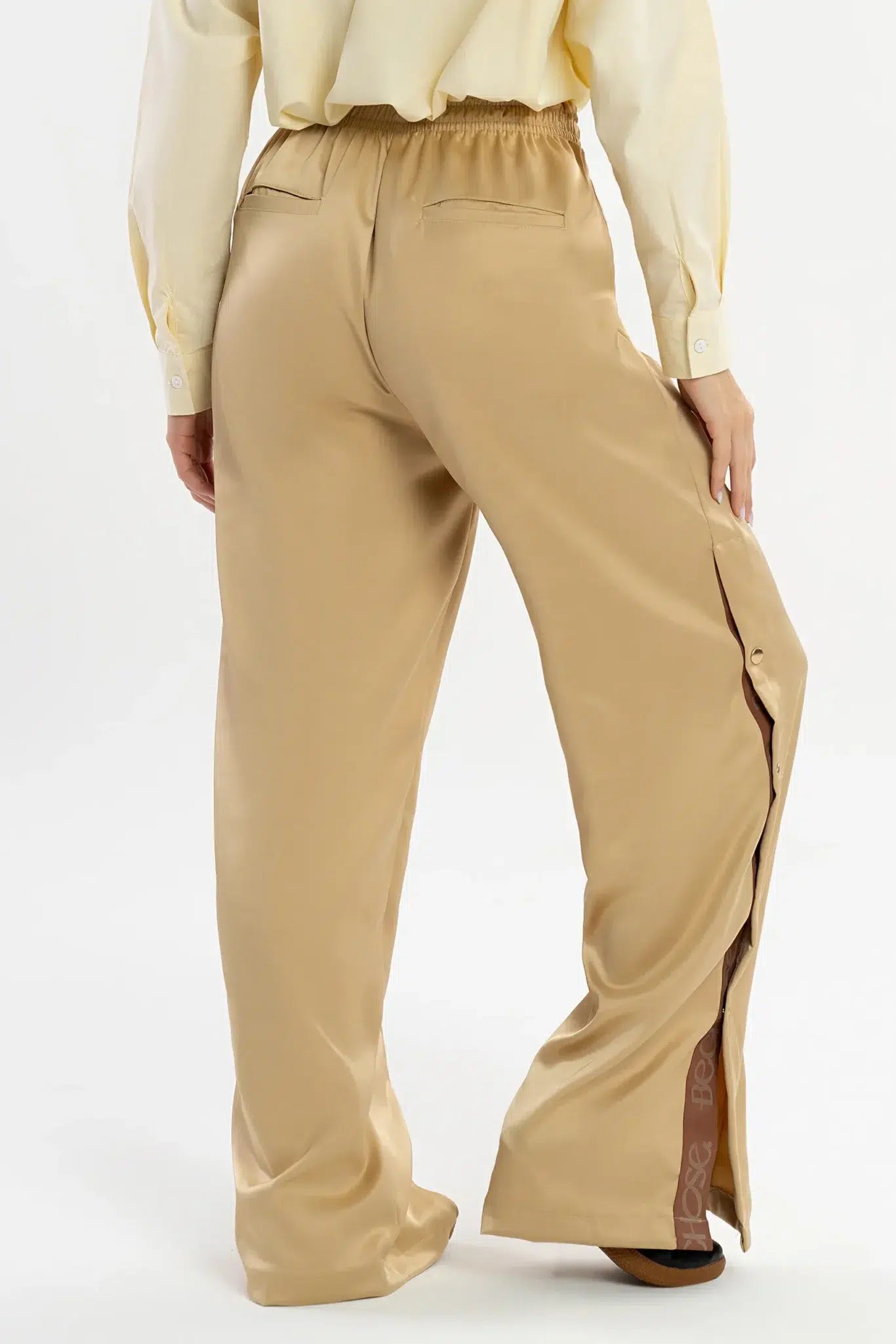 Calça Dália Marfim Acetinado