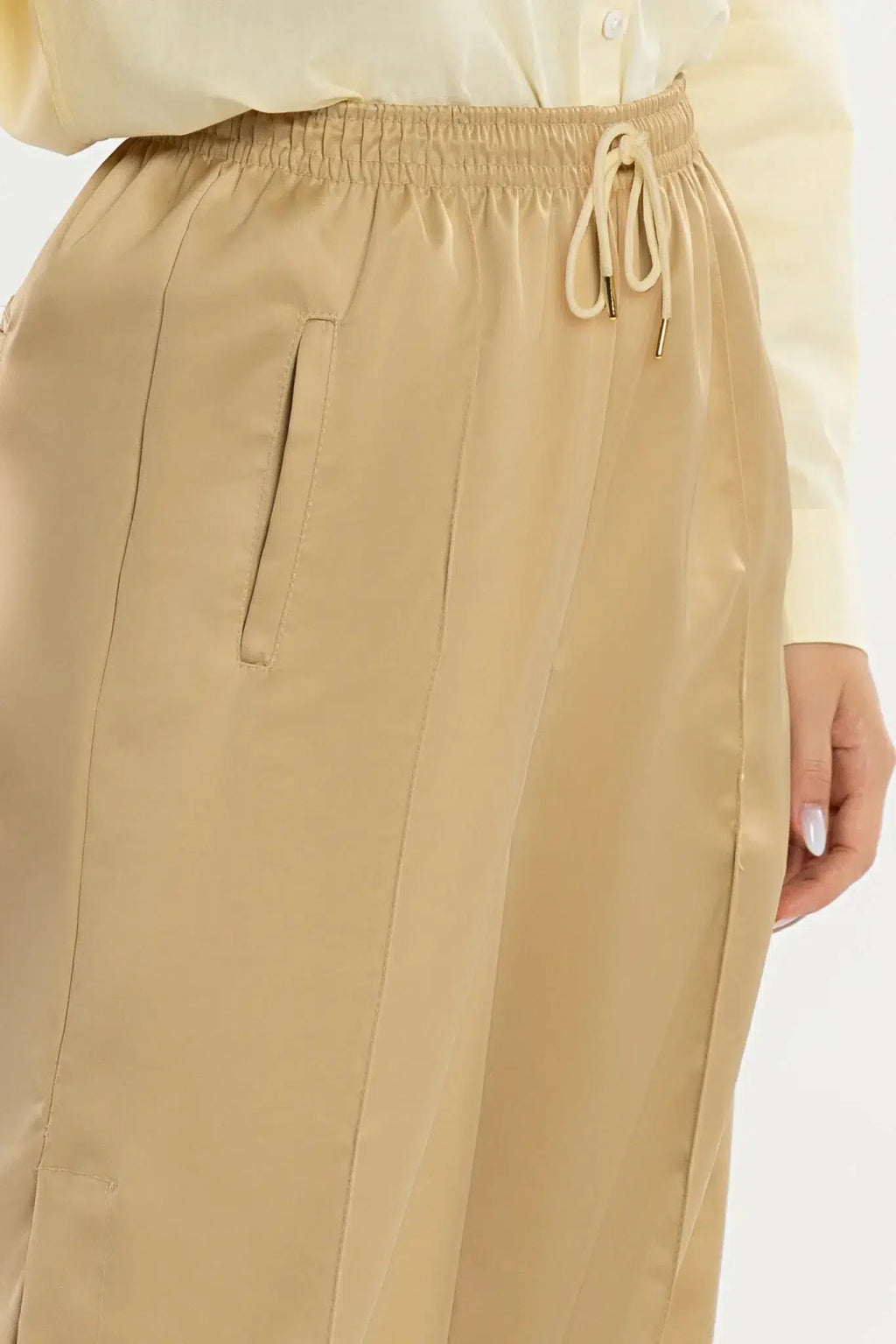 Calça Dália Marfim Acetinado