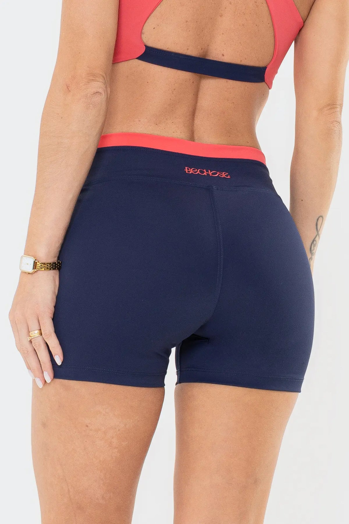 Shorts Amarilis Azul Marinho/Vermelho Goiaba