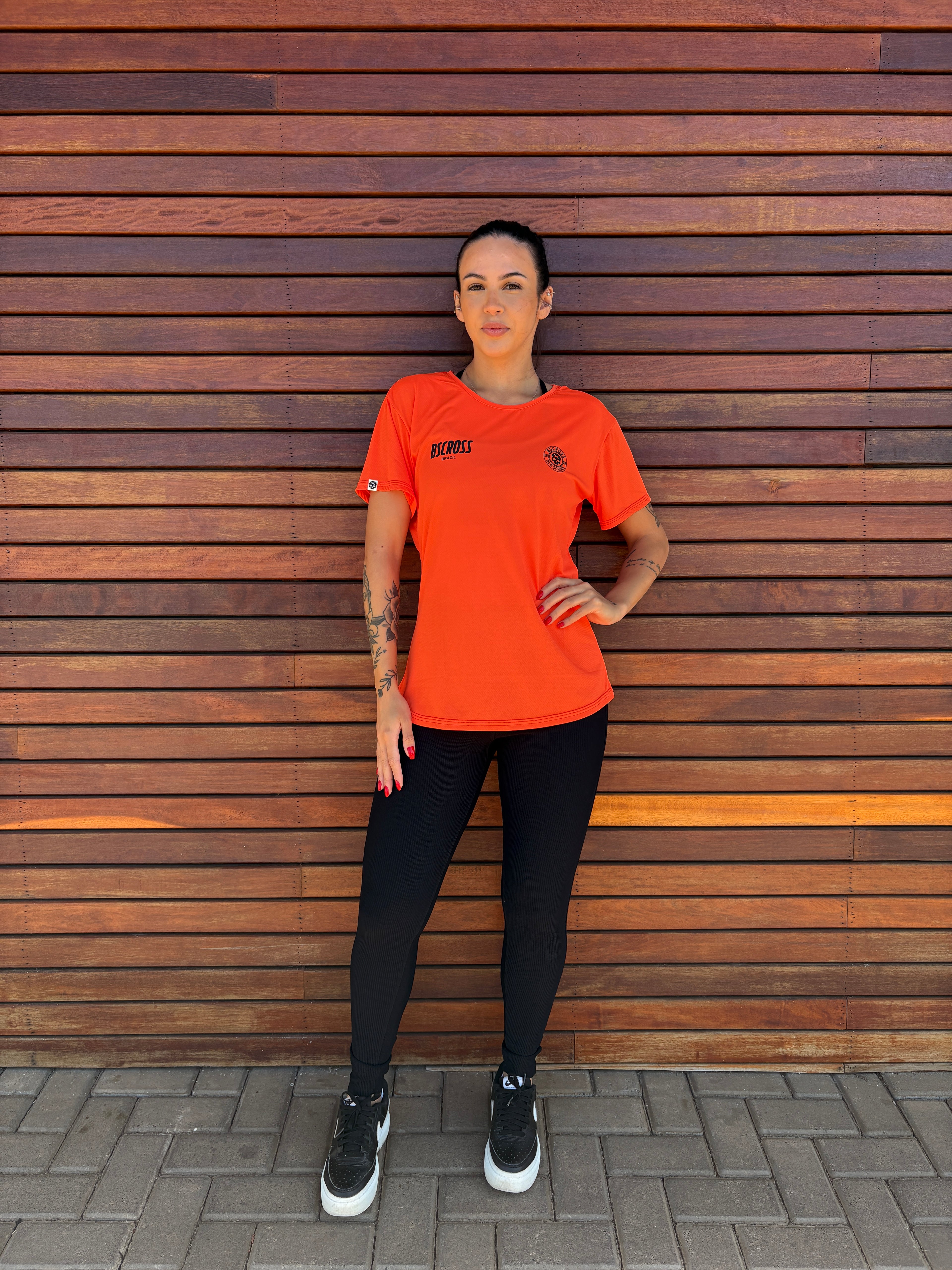 Camiseta Fem BS Cav Preta - Laranja Imperial
