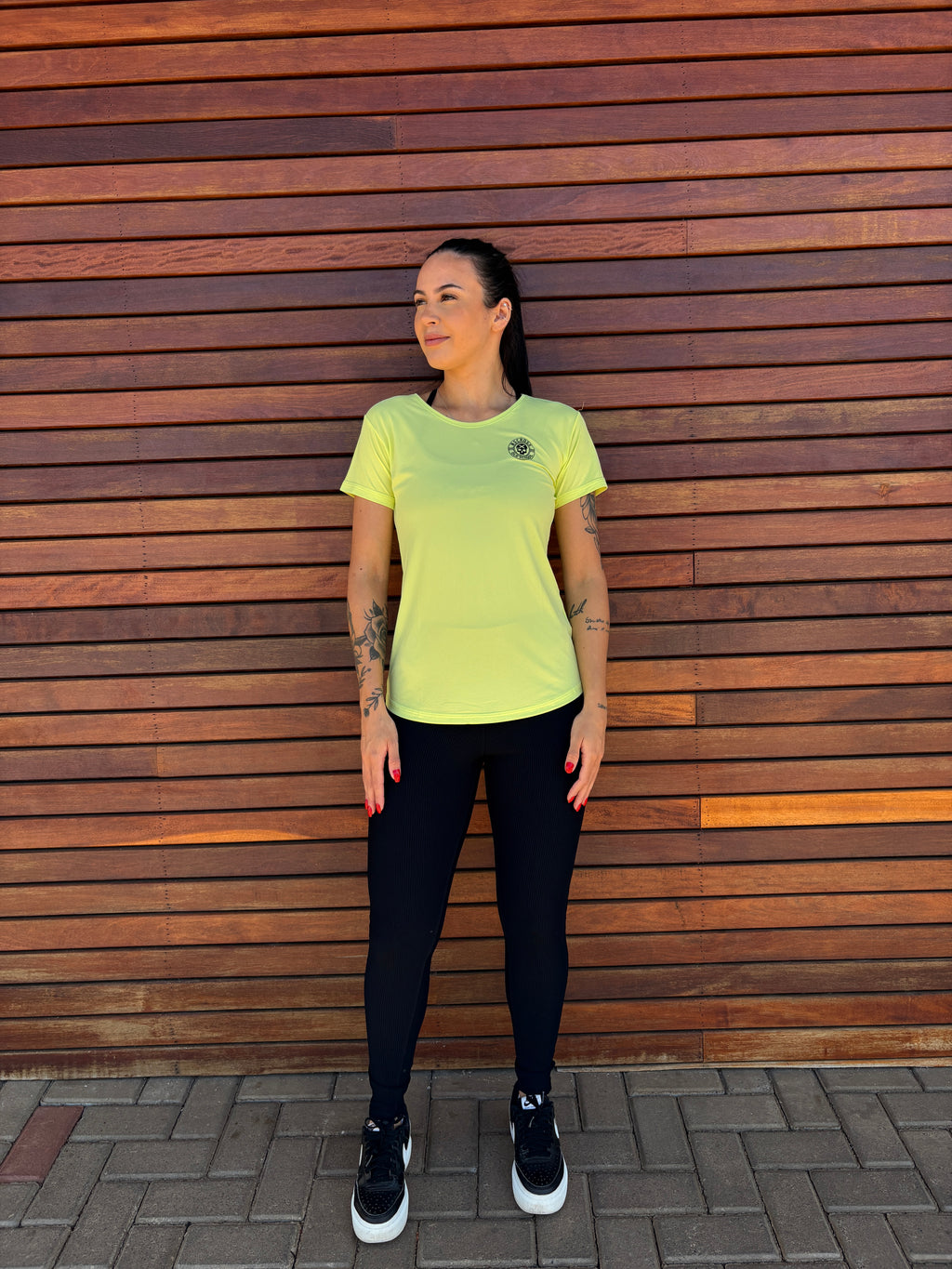 Camiseta Fem BS Cav Preta - Verde Limão