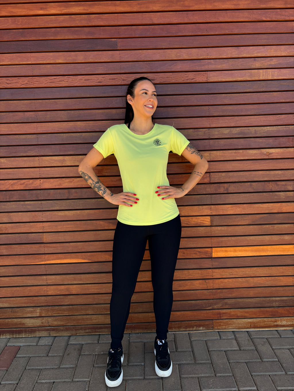 Camiseta Fem BS Cav Preta - Verde Limão