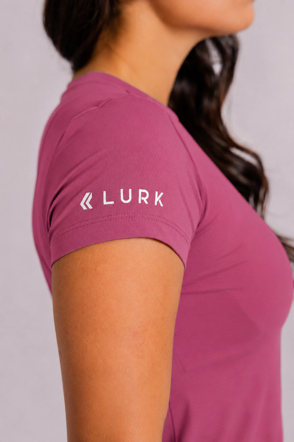 Camiseta Performance Feminina Mauva Lurk