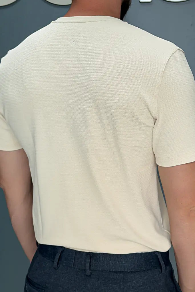 Camiseta Casual Tech Cream